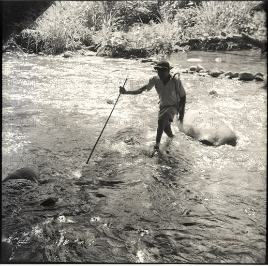 Lazarius crossing river (Kenkwa country)