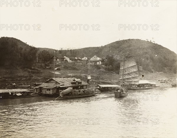 A 'likin' (tax) station on the Xijiang River