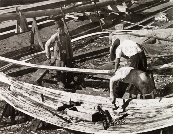 Constructing a sampan