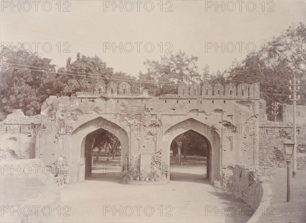 Cashmere (Kashmiri) Gate, Delhi