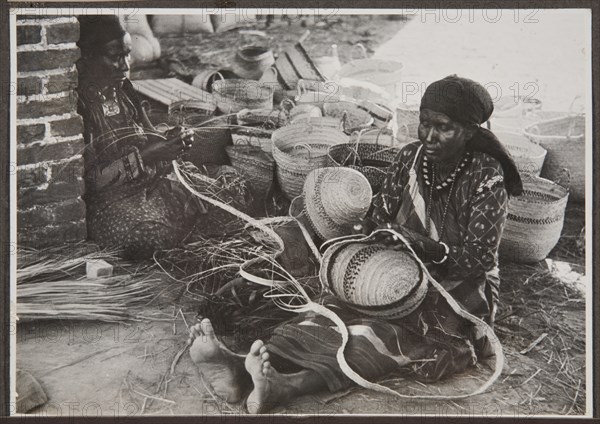 Weaving wicker baskets