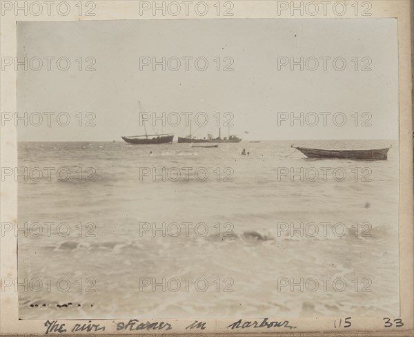 River steamer in Kismayu Harbour