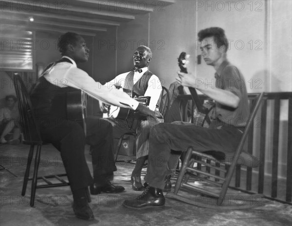 Leadbelly, White, Pete Seeger