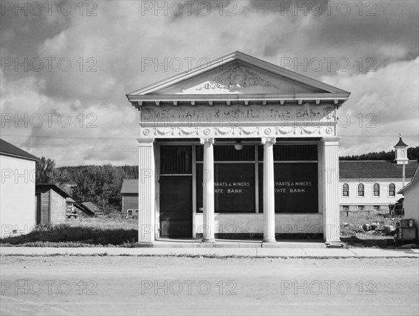 Iron Range Closed Bank