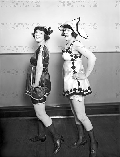 Sidney Lust Chorus Girls