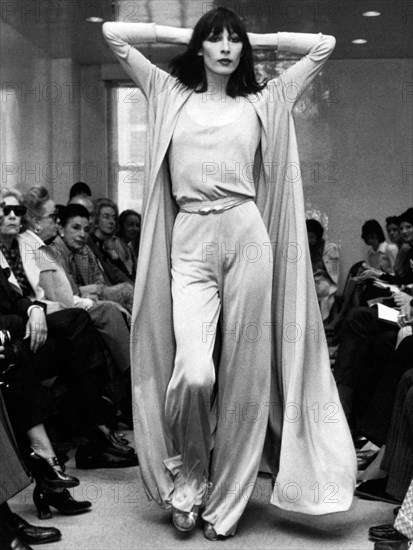 Angelica Huston Models