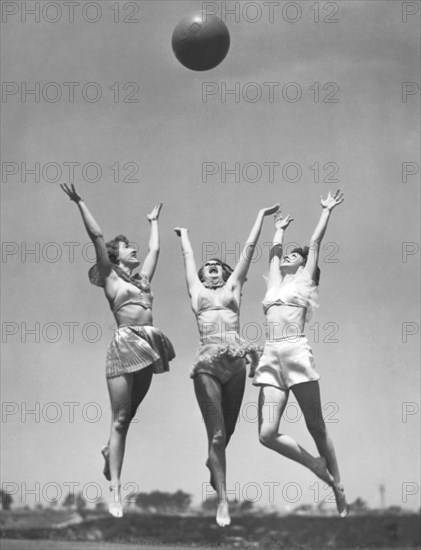 Women With Medicine Ball