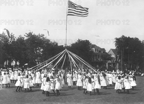 Maypole Dance