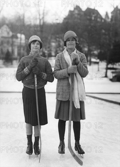 Women Hockey PLayers