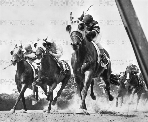 Horse Racing At Belmont Park