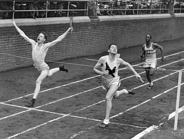 Track Runners At Finish Line