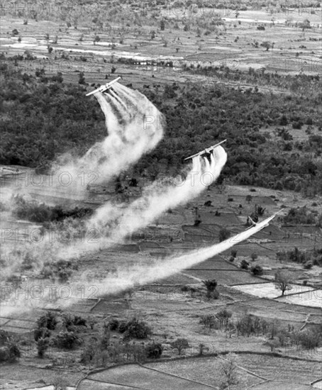 Spraying Agent Orange