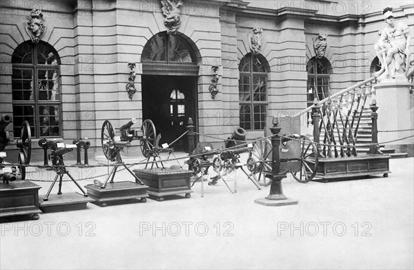 Captured Machine Guns