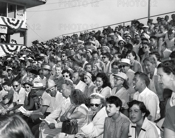 Golf Grandstand Crowds