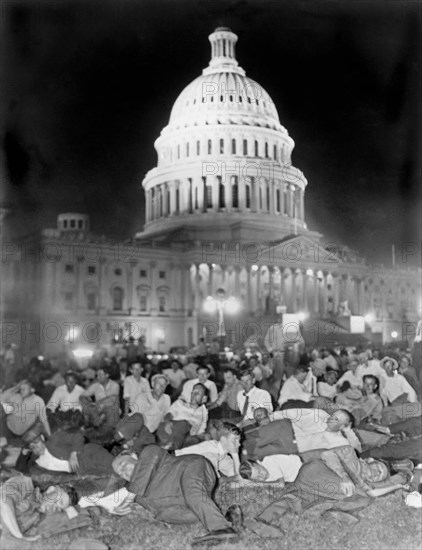 Bonus Army Sleeps At Capitol