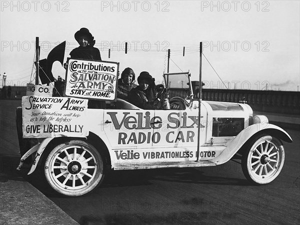 Velie Six Radio Car