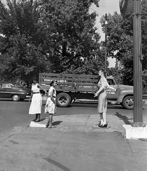 Mannequin Talks Traffic Safety