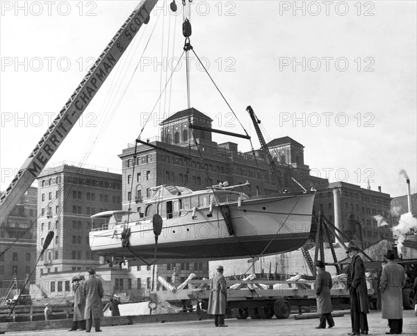 Moving A Yacht