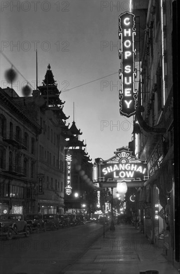 San Francisco’s Grant Avenue