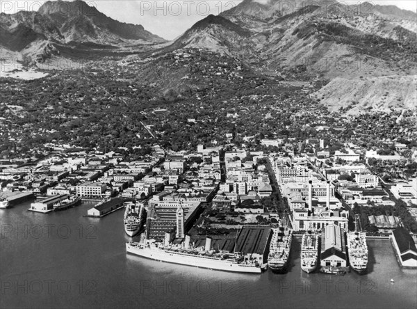 The Port Of Honolulu