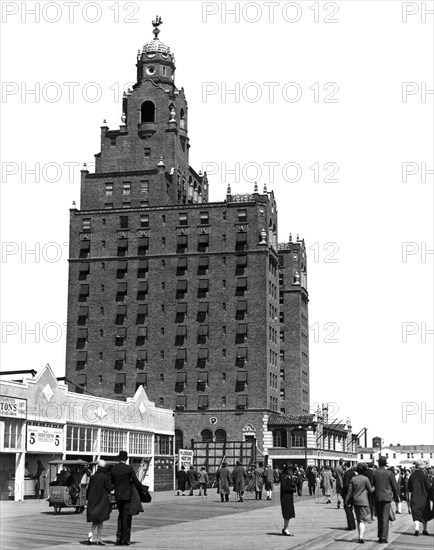 Coney Island Half Moon Hotel