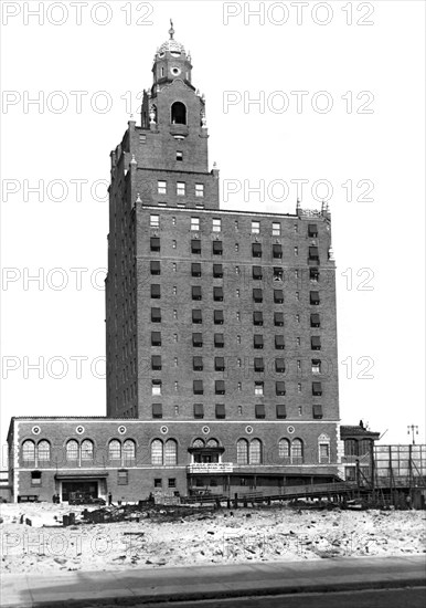 Coney Island Half Moon Hotel