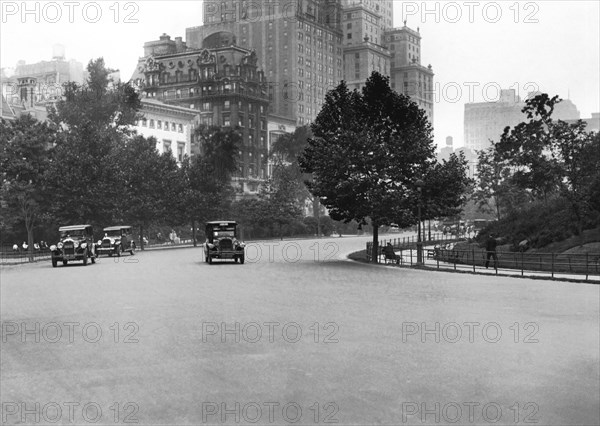 59th Street By Central Park