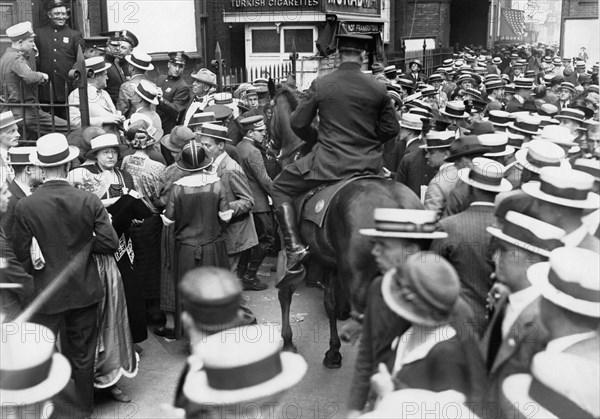 Police Control Crowds