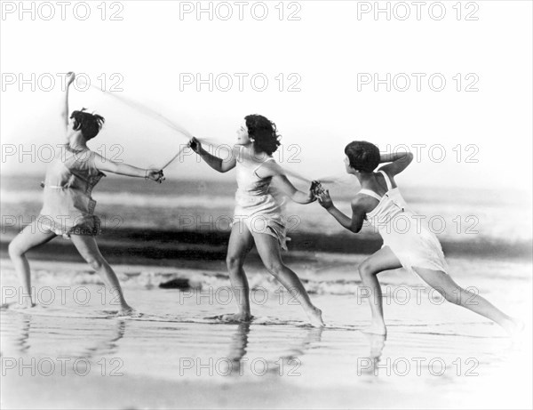 Modern Dance On The Beach