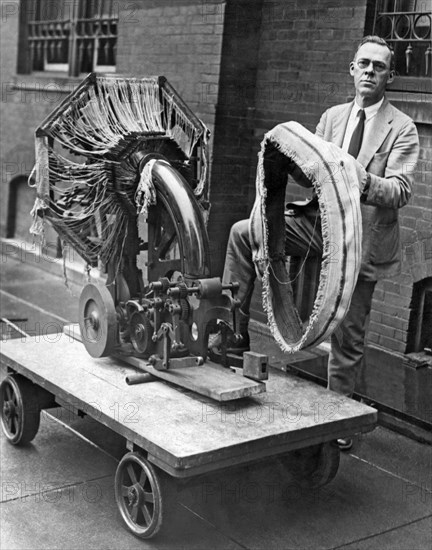 Portable Tire Making Device