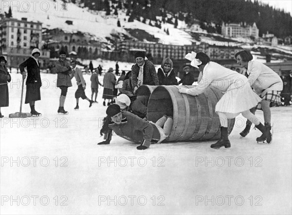 Ice Skating Obstacle Race