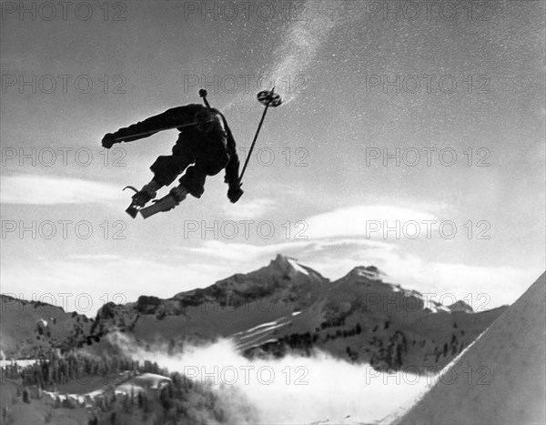 Skiing Over Mt. Ranier