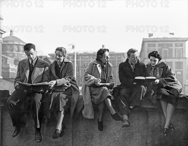 Students Study At Columbia