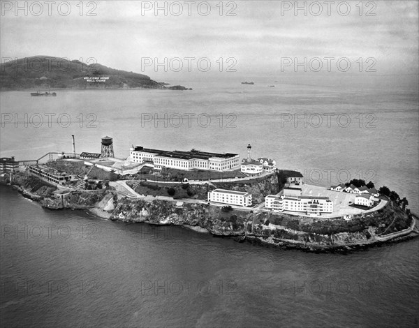 Alcatraz Island And Prison