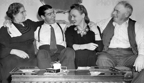 Joe DiMaggio, Wife, & Parents