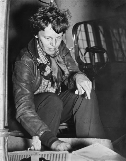 Amelia Earhart Checks Supplies