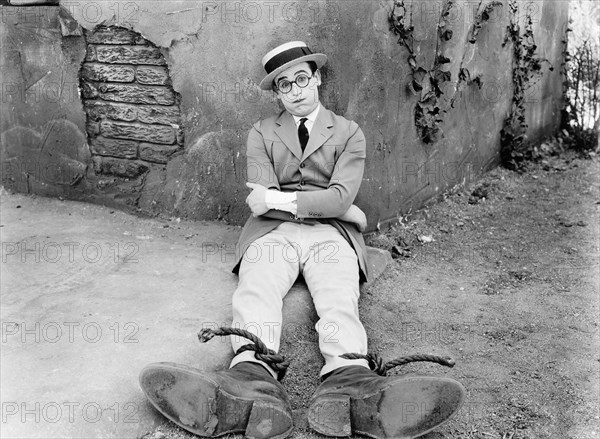 Actor Harold Lloyd