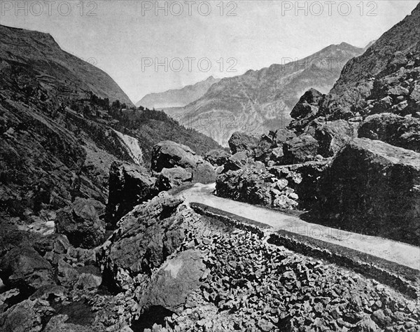 Road to gavarnie in the pyrenees