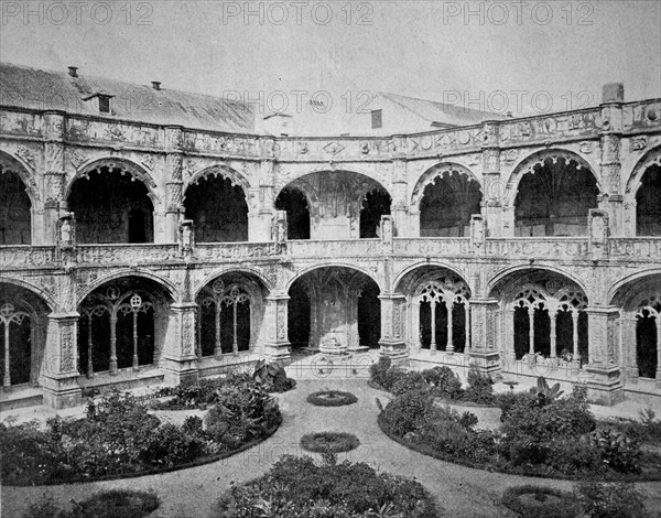 Cloister of jeronimos monastery, lisbon