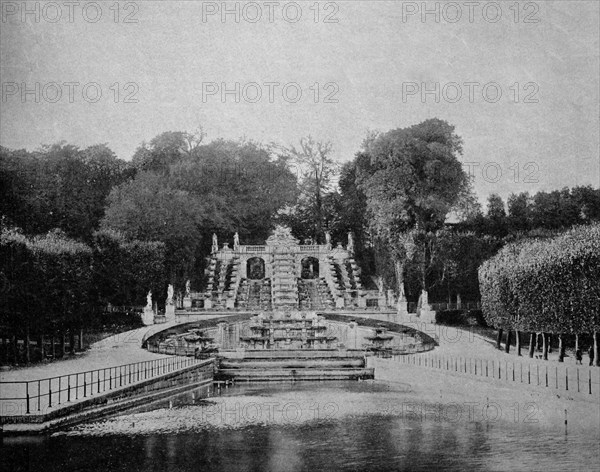 Fontaine de saint-cloud fountain