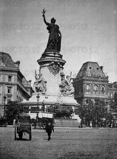 Place de la republique, paris