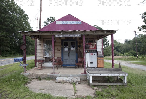 Old store, rural North Carolina 2006