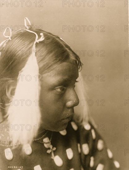 Red Cloud's granddaughter 1907