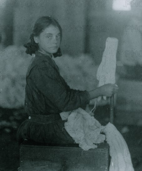 Workers in the Cherokee Hosiery Mill, Rome, Ga.  The youngest are turners and loopers.  1913