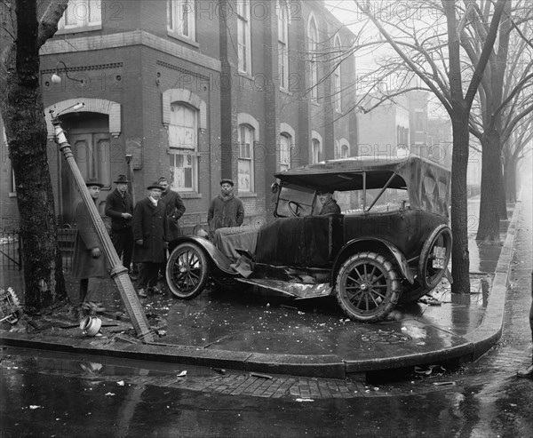 Pole Watcher 1920