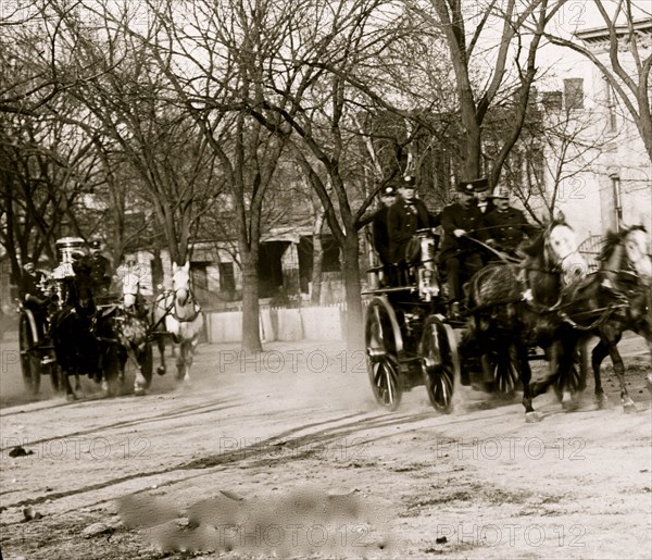 Baltimore fire, 1904] No. 3 D.C. Fire Dept. going into action 1904