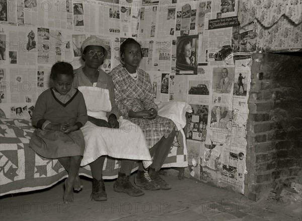 Descendants of slaves of the Pettway plantation. 1937