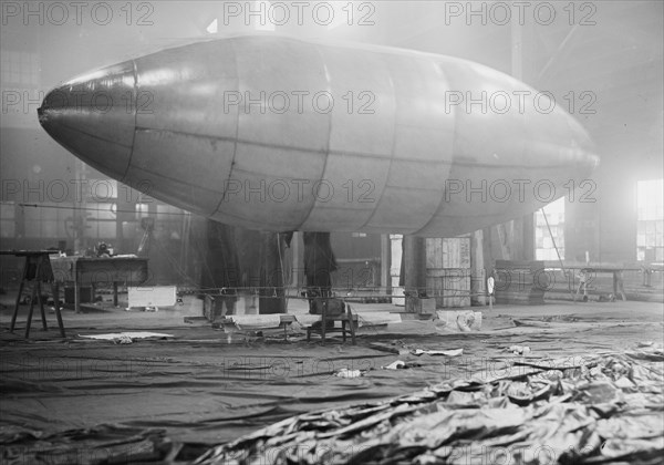 Blimp - Antony's wireless airship