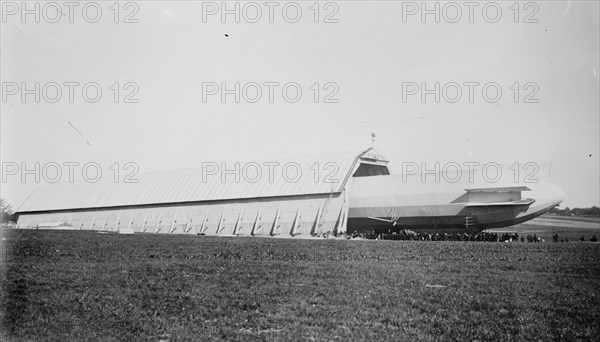 Blimp, Zeppelin No. 3, in ground shed