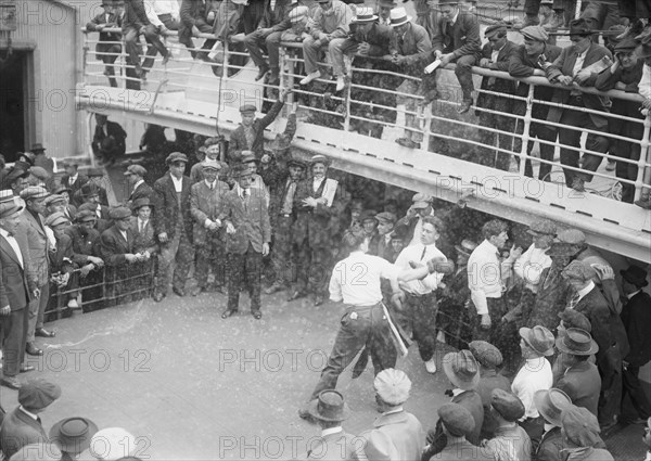 Boxing Match on the Abruzzi 1910